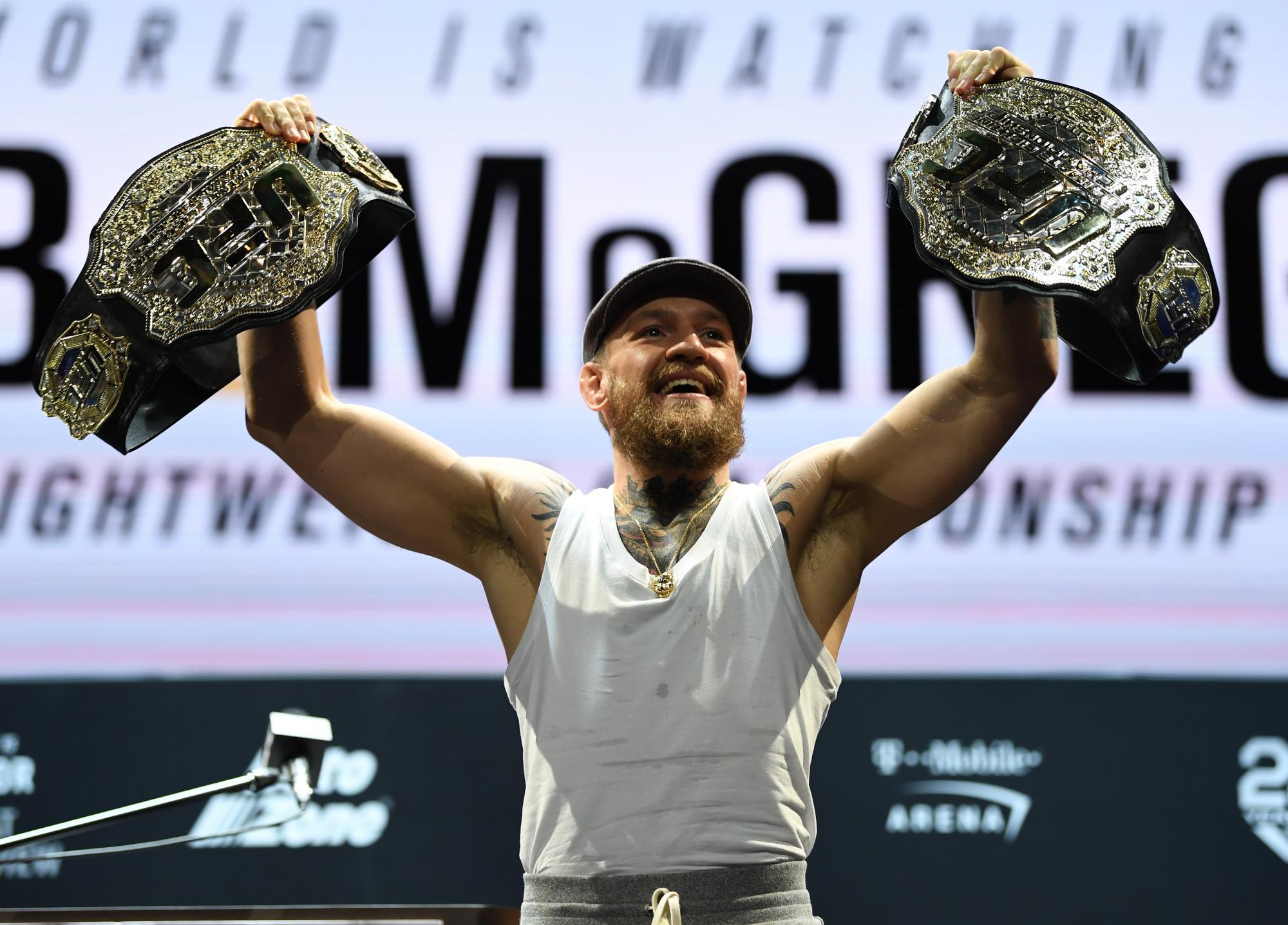 Conor die UFC-titels vasthoudt